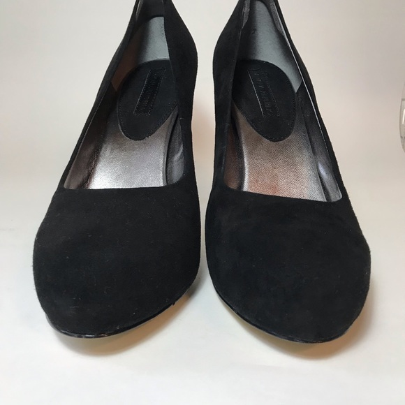 Banana Republic Suede and Leather Heels- Size 10M - Picture 3 of 7